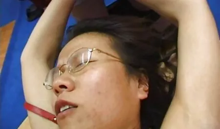 Seks darmowe filmy porno amatorskie z wąsami.
