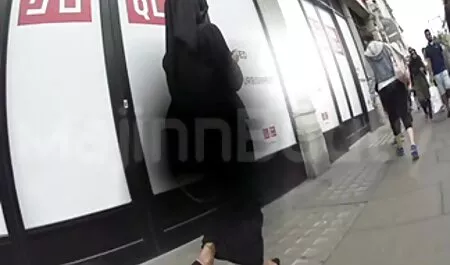 Dziewczyny xxx amatorskie chomikuj biorą brązowy kogut na policzki.