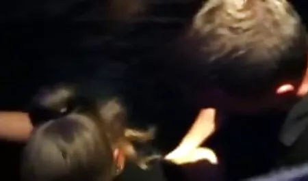 Seks nakręcony amatorskie polskie filmy erotyczne w okularach wirtualnej rzeczywistości.