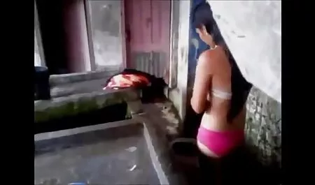 Dziewczyna z darmowe amatorskie filmy erotyczne zabawkami erotycznymi.